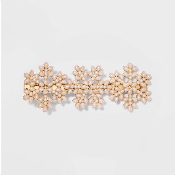 BaubleBar Accessories - Sugarfix by Baublebar Snowflake Hair Clip